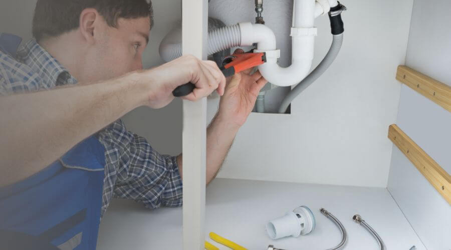 Local tankless water heater installation in Murdock, NE